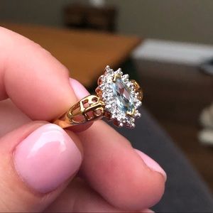 Vintage Aquamarine Gold Ring